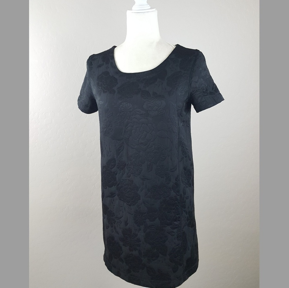 silence + noise‎  - Black Velvet Damask Mini